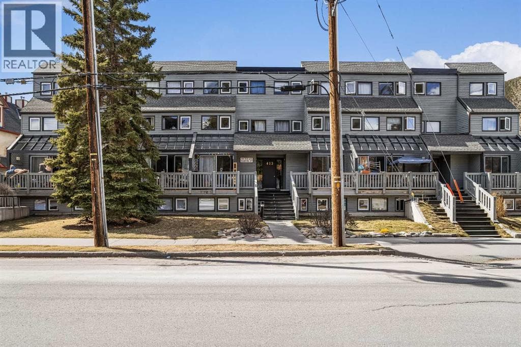 J, 413 Marten Street