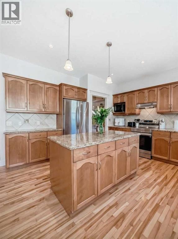 832 Coopers Square SW — photo 4