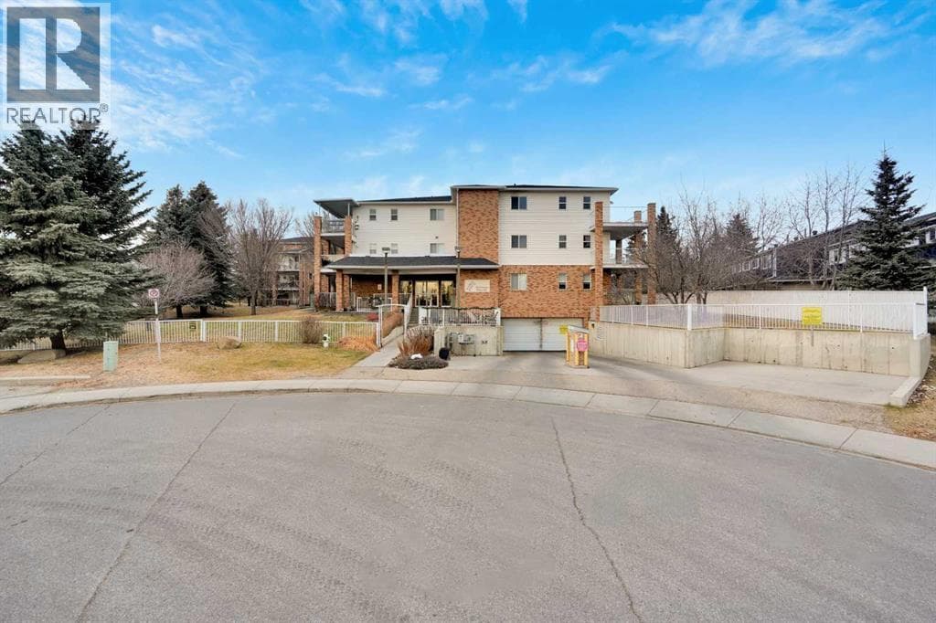 346, 165 Manora Place NE