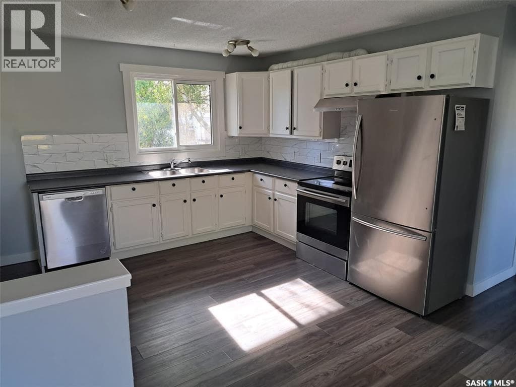 3629 Centennial DRIVE — photo 4