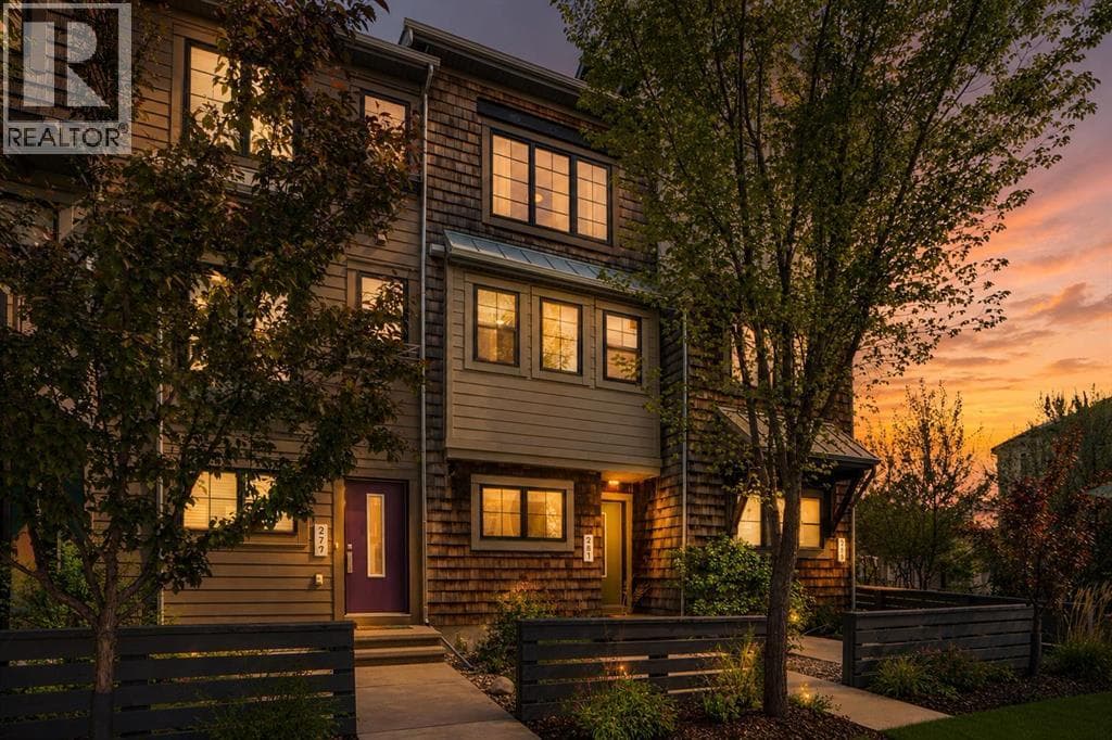 281 Walden Drive SE
