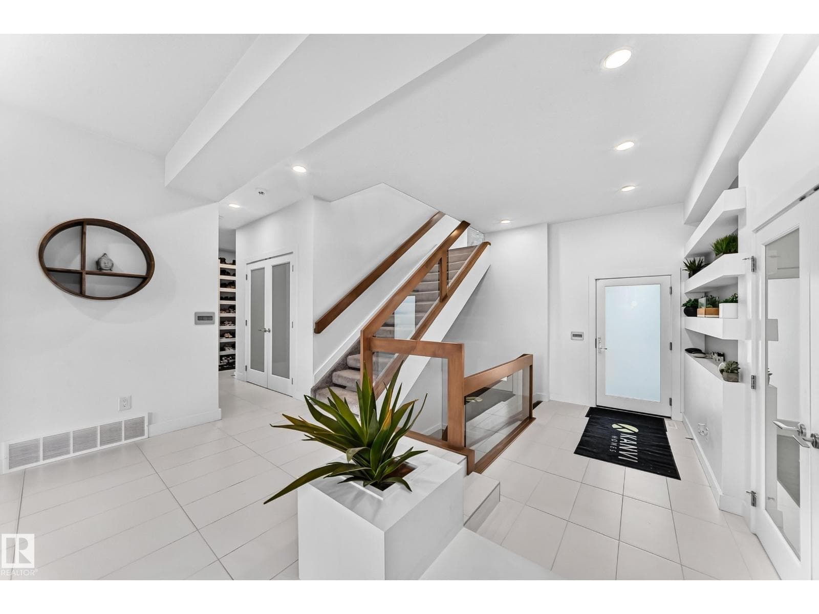 793 WINDERMERE WD NW — photo 5