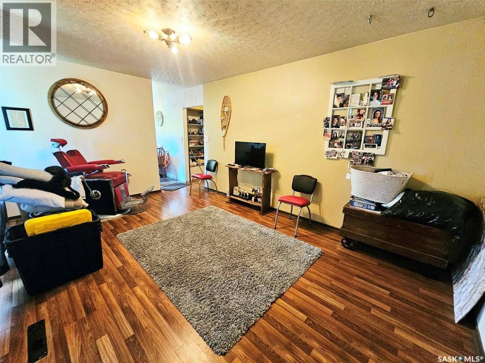 409 Royal PLACE — photo 2
