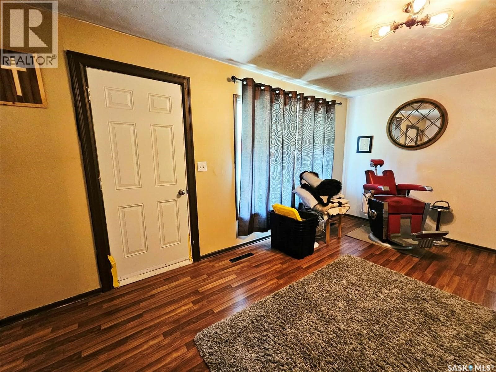 409 Royal PLACE — photo 3