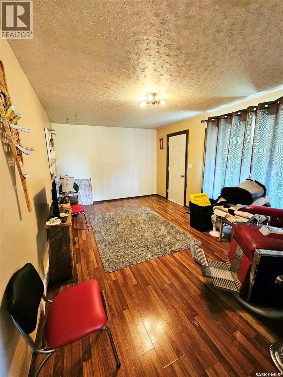 409 Royal PLACE — photo 4