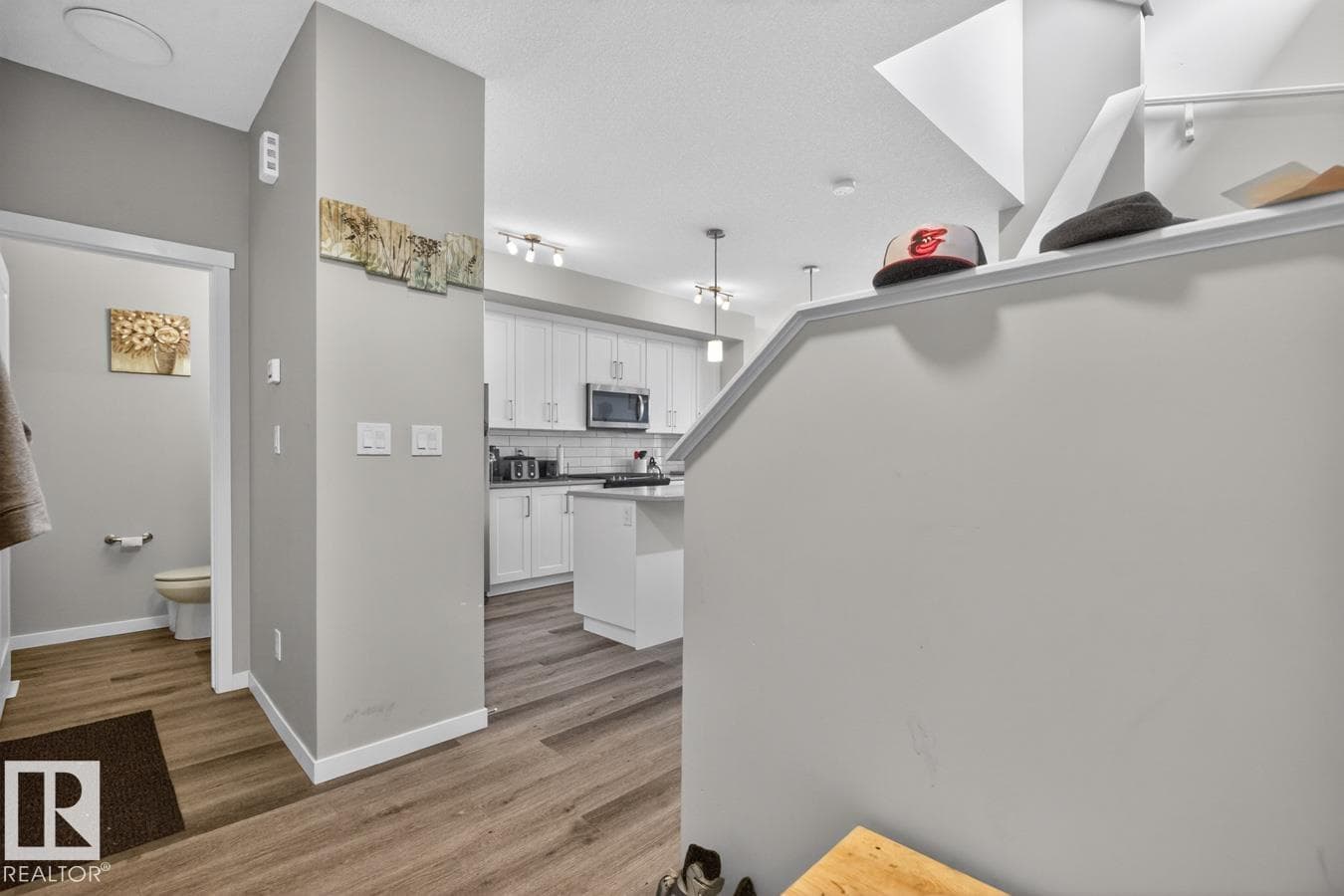 2514 151A AV NW — photo 4