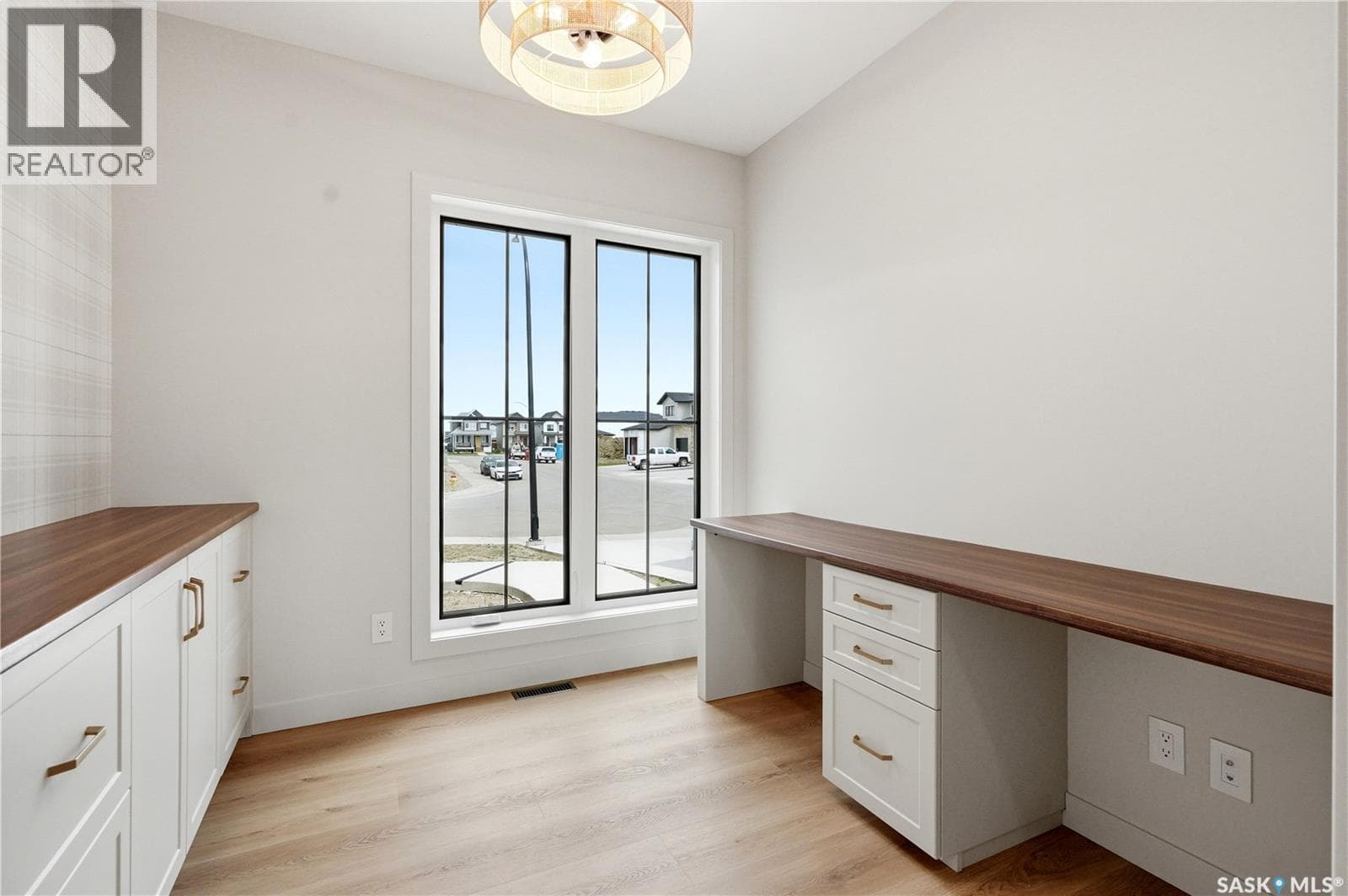 638 Pepper BEND — photo 4