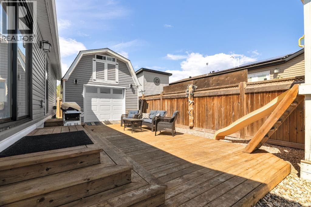 373 Mckinlay Crescent — photo 4