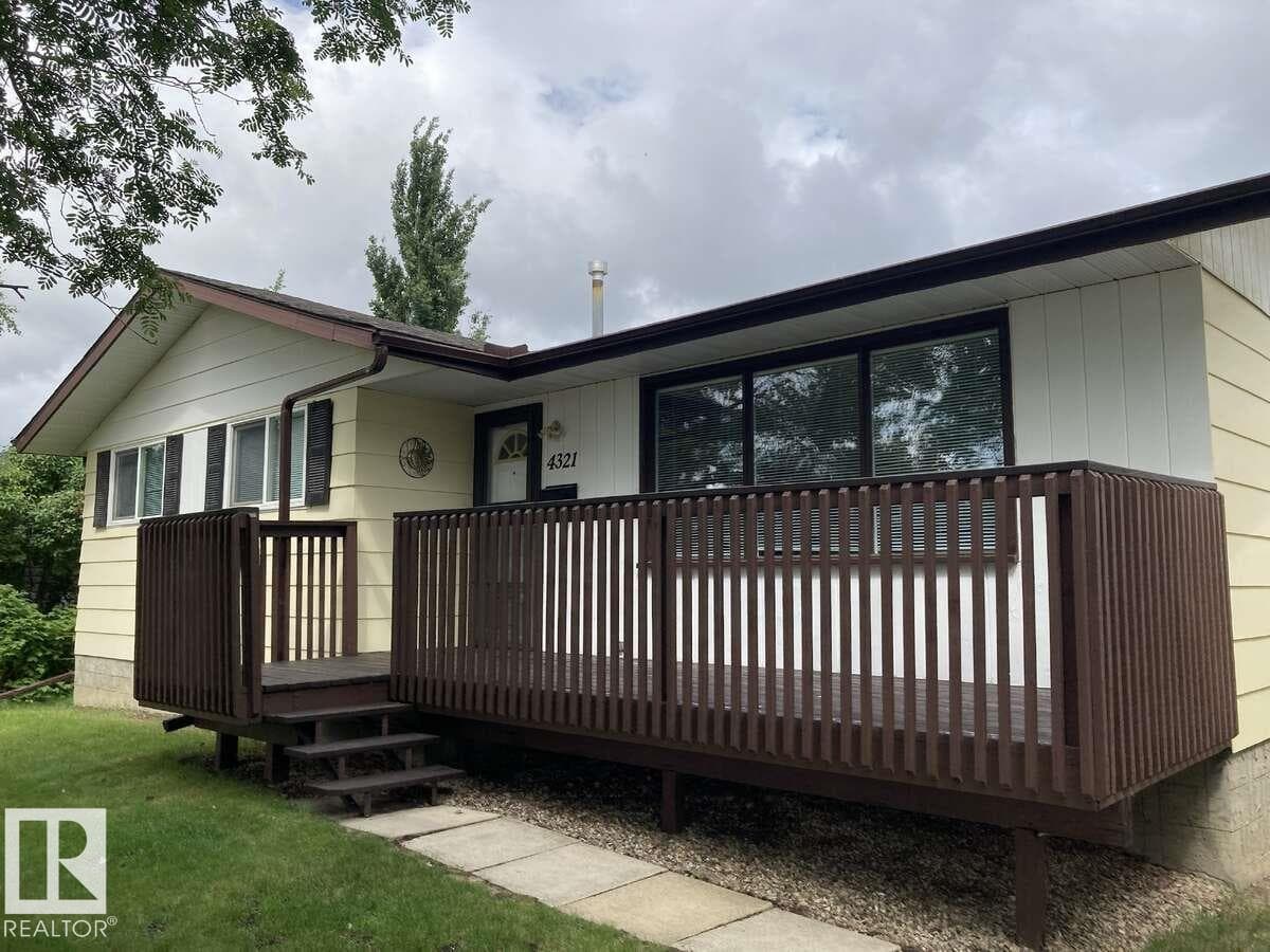 4321 41 AV — photo 2