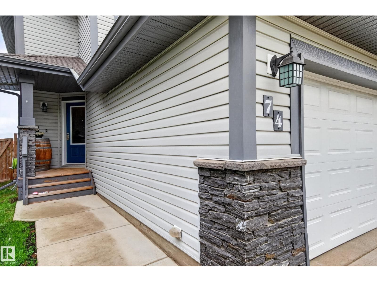 74 Santana CR — photo 3