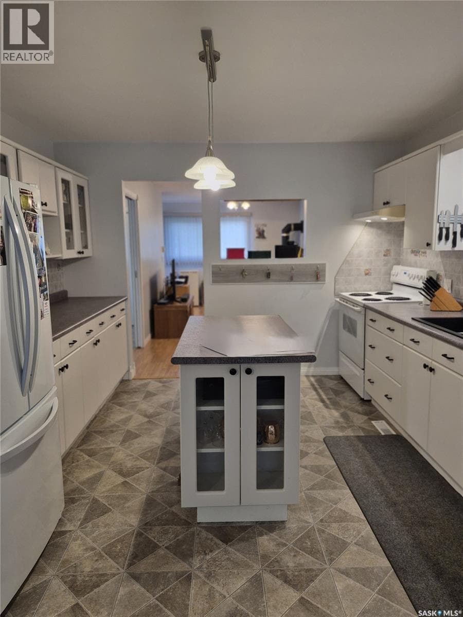 108 Downey STREET — photo 5