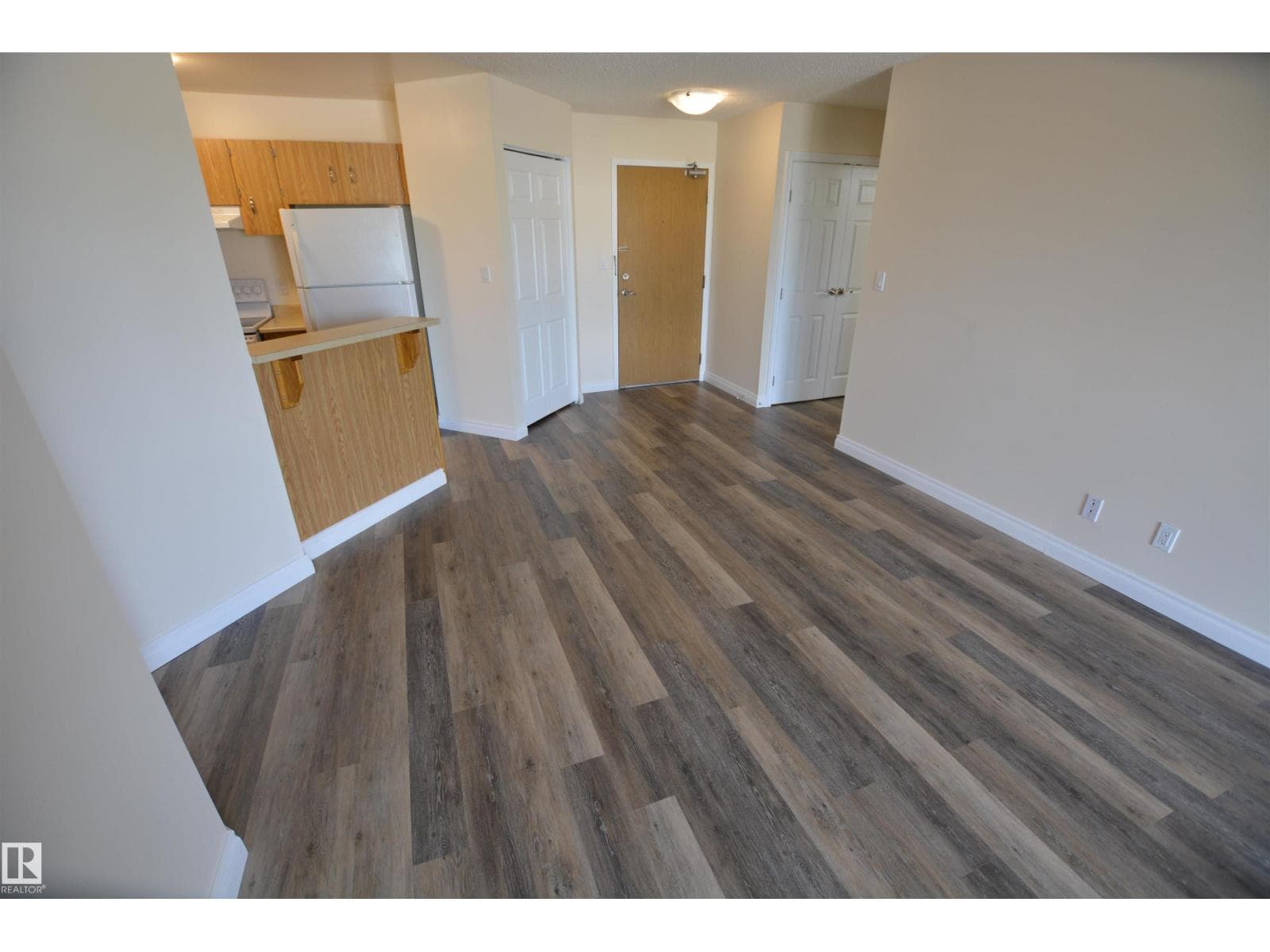#304 10511 19 Avenue AV NW — photo 5