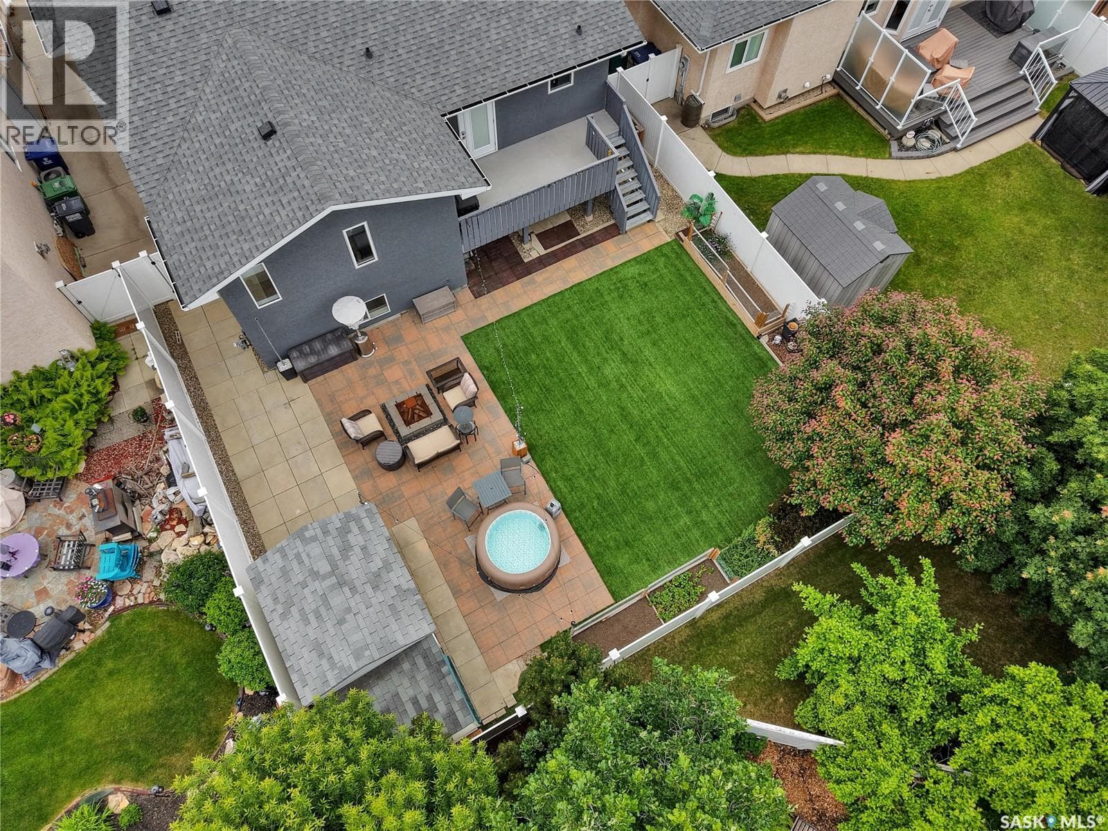 119 Pezer CRESCENT — photo 3