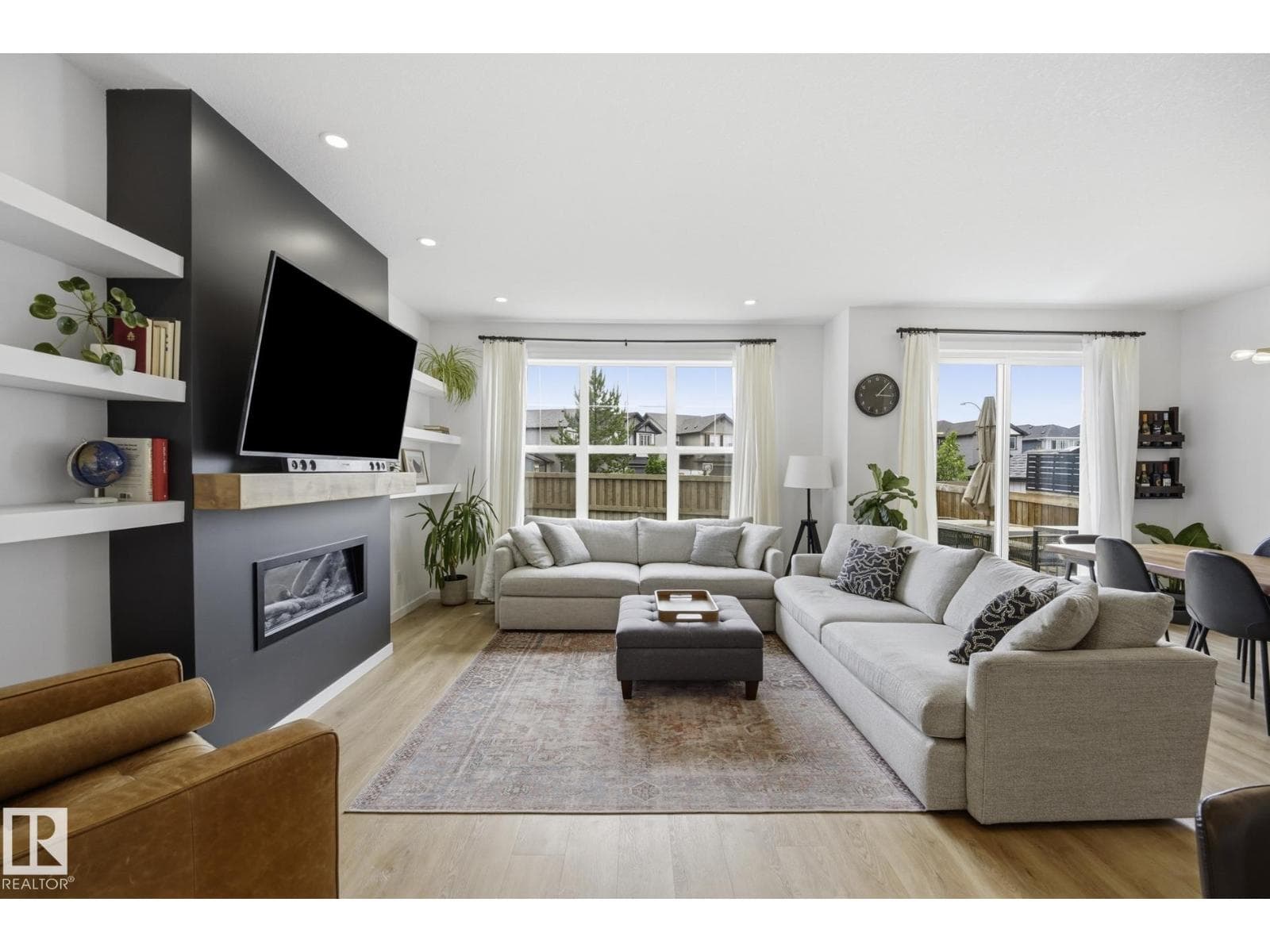 21845 98A AV NW — photo 5