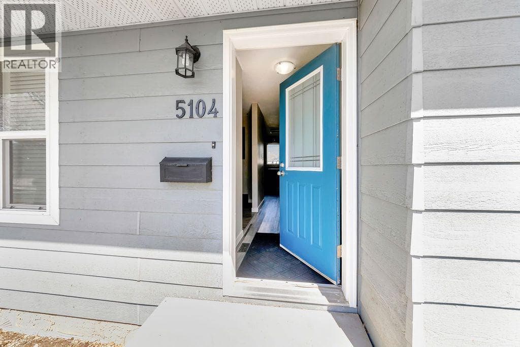 5104 54A Street — photo 4