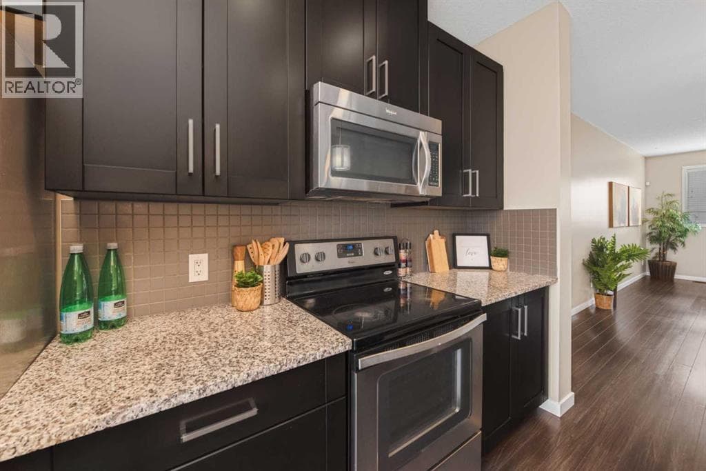 82 Copperstone Common SE — photo 5