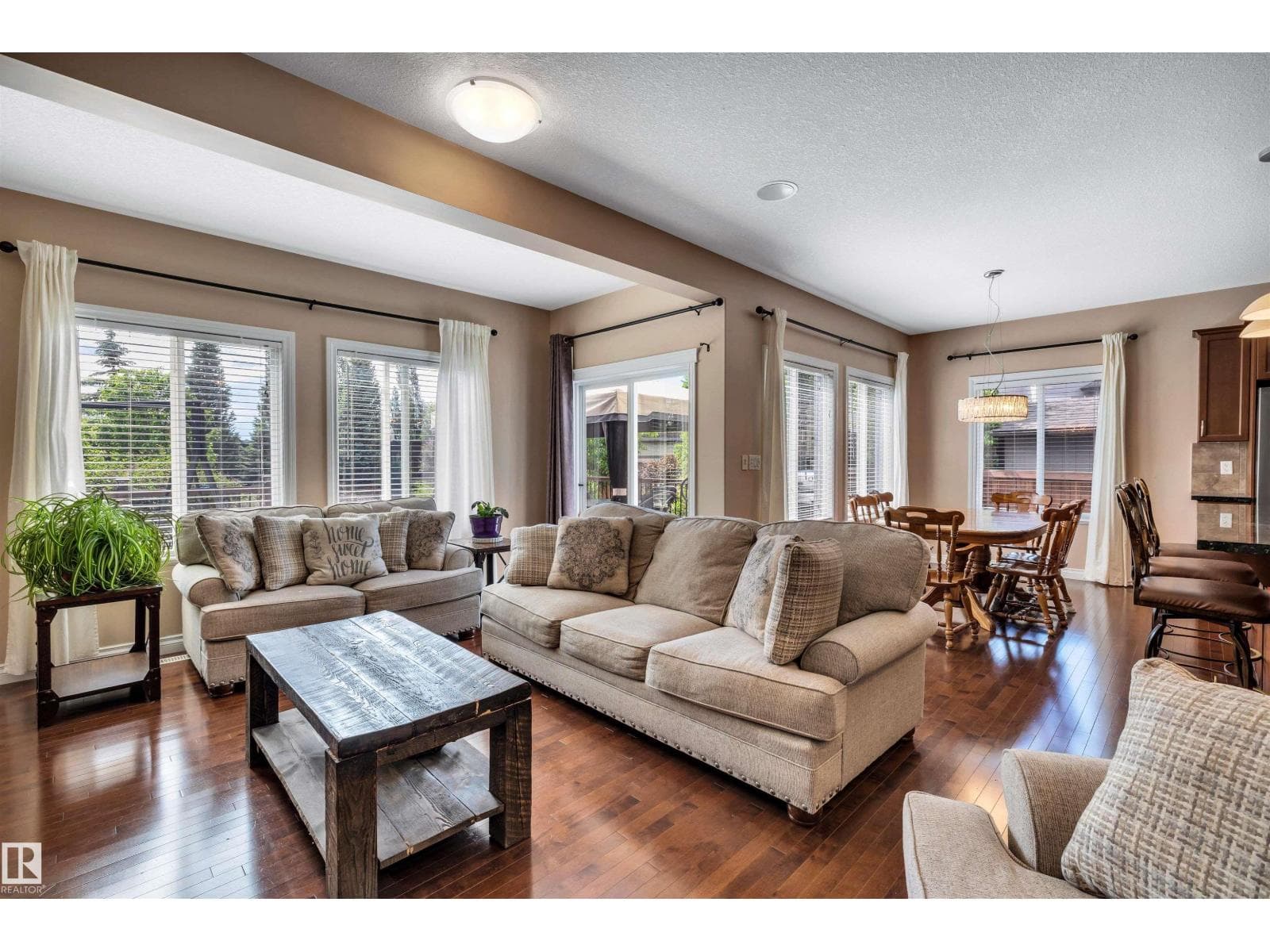 18 VOLETA CT — photo 5