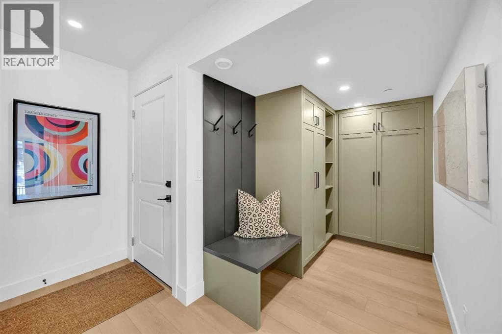 133 Greenwich Common NW — photo 5