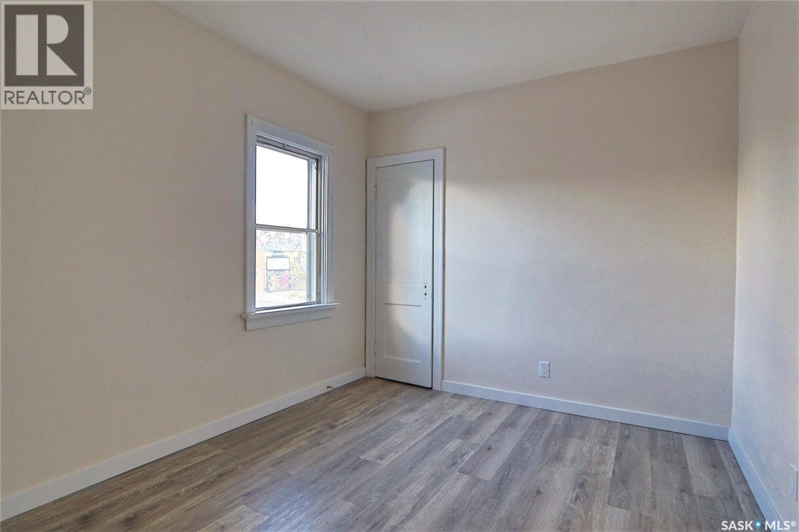 A&B 1824 Winnipeg STREET — photo 5