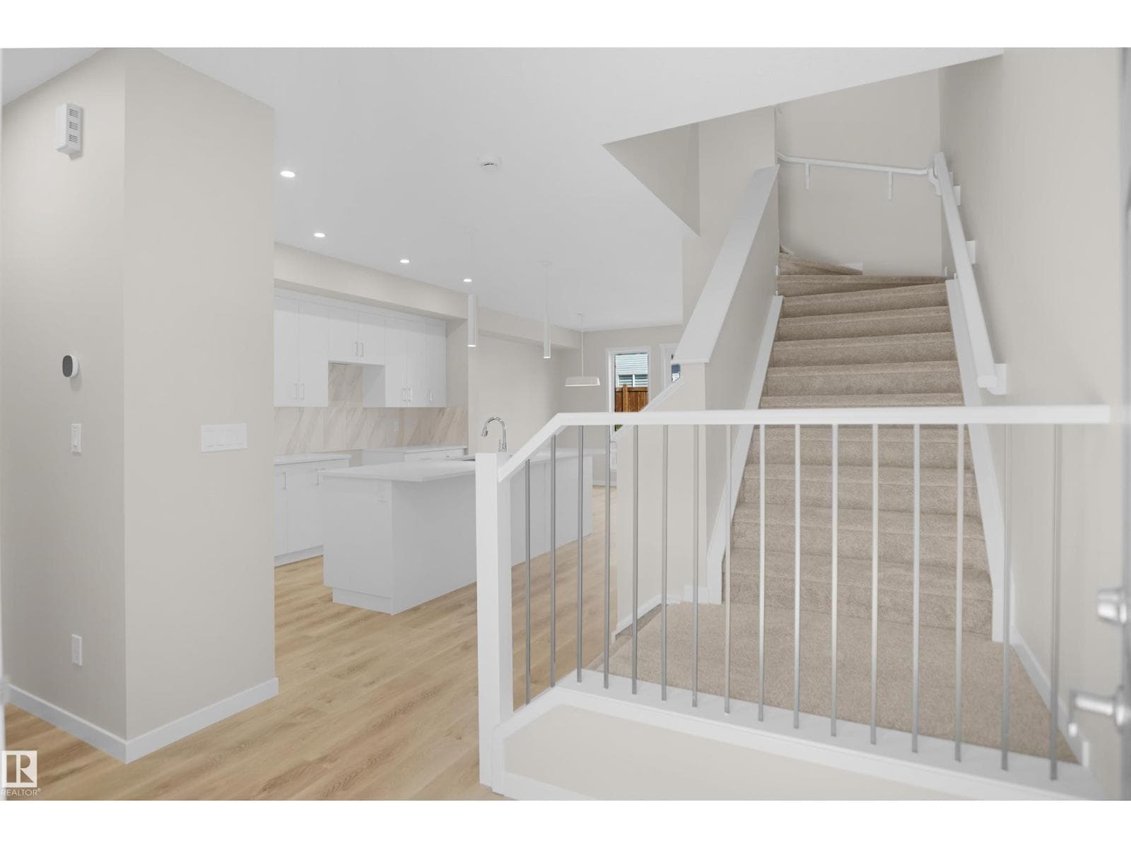 22928 95 AV NW — photo 2