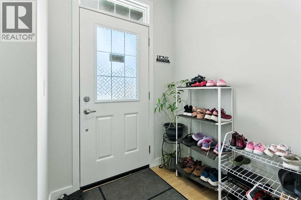 268 Savanna Terrace — photo 2