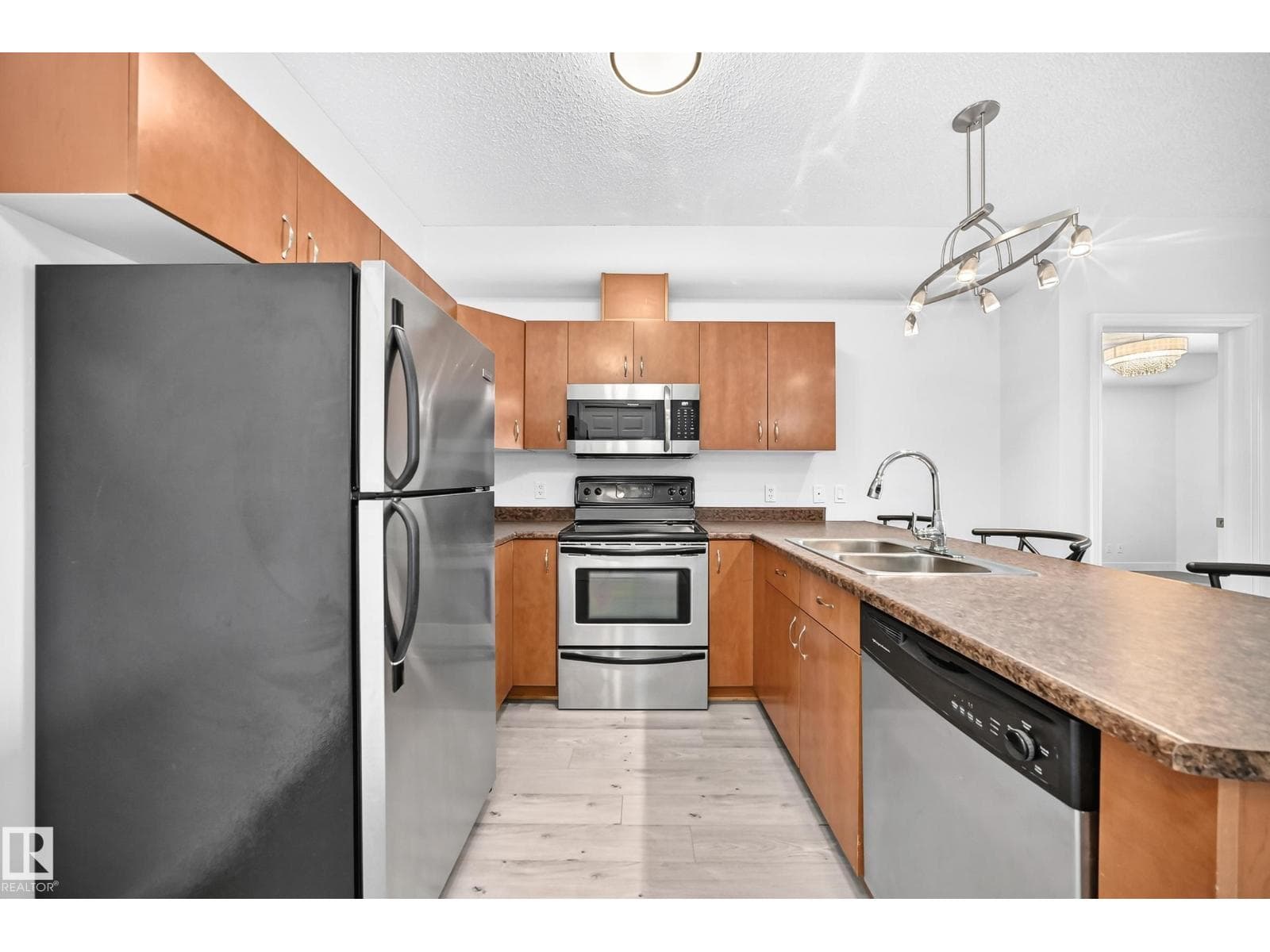 #319 10235 112 ST NW — photo 5