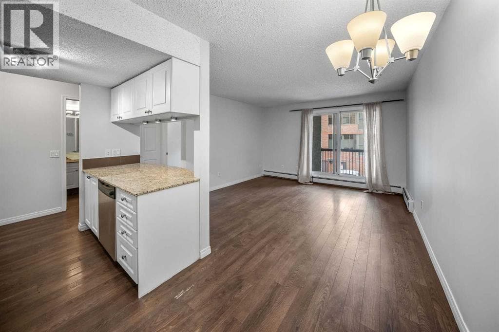 205, 305 25 Avenue SW — photo 2