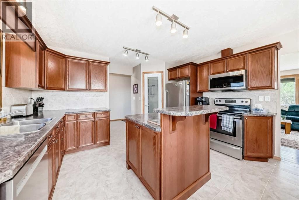 34054 Range Road 15 — photo 2