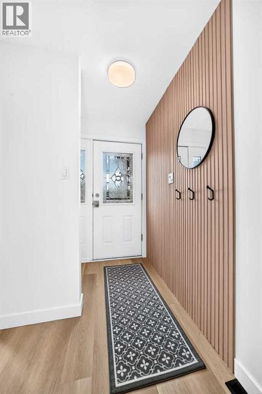 5801 41 Street Crescent — photo 3