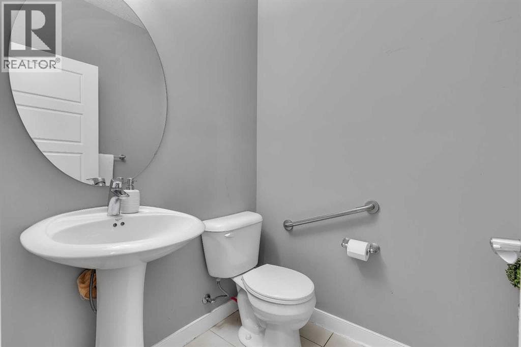 225 Cornerstone Manor NE — photo 5