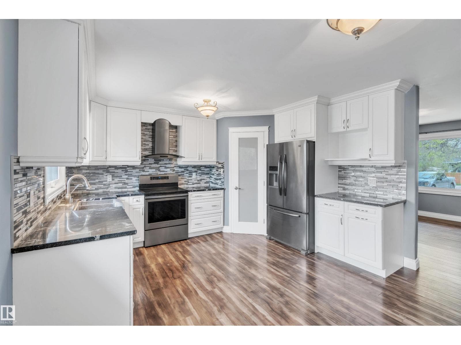 #405 61314 RR 463 — photo 2