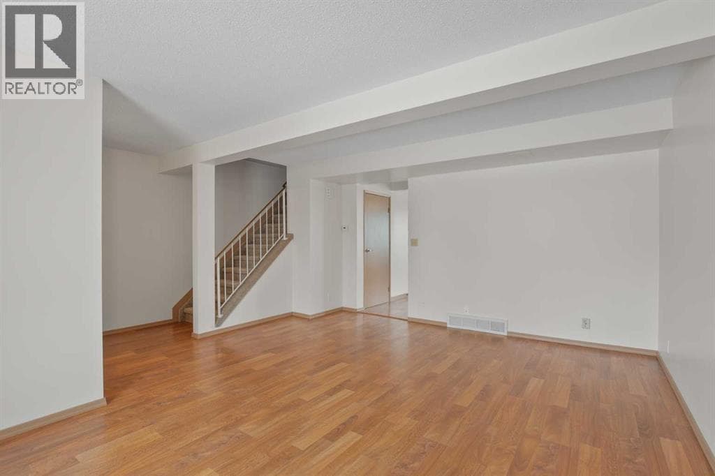 11 Ellenwood Drive — photo 5