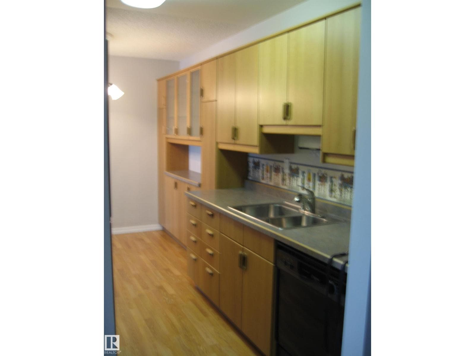 #314 5316 118 AV NW NW — photo 3