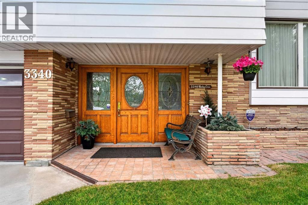 3340 Morley Crescent NW — photo 4