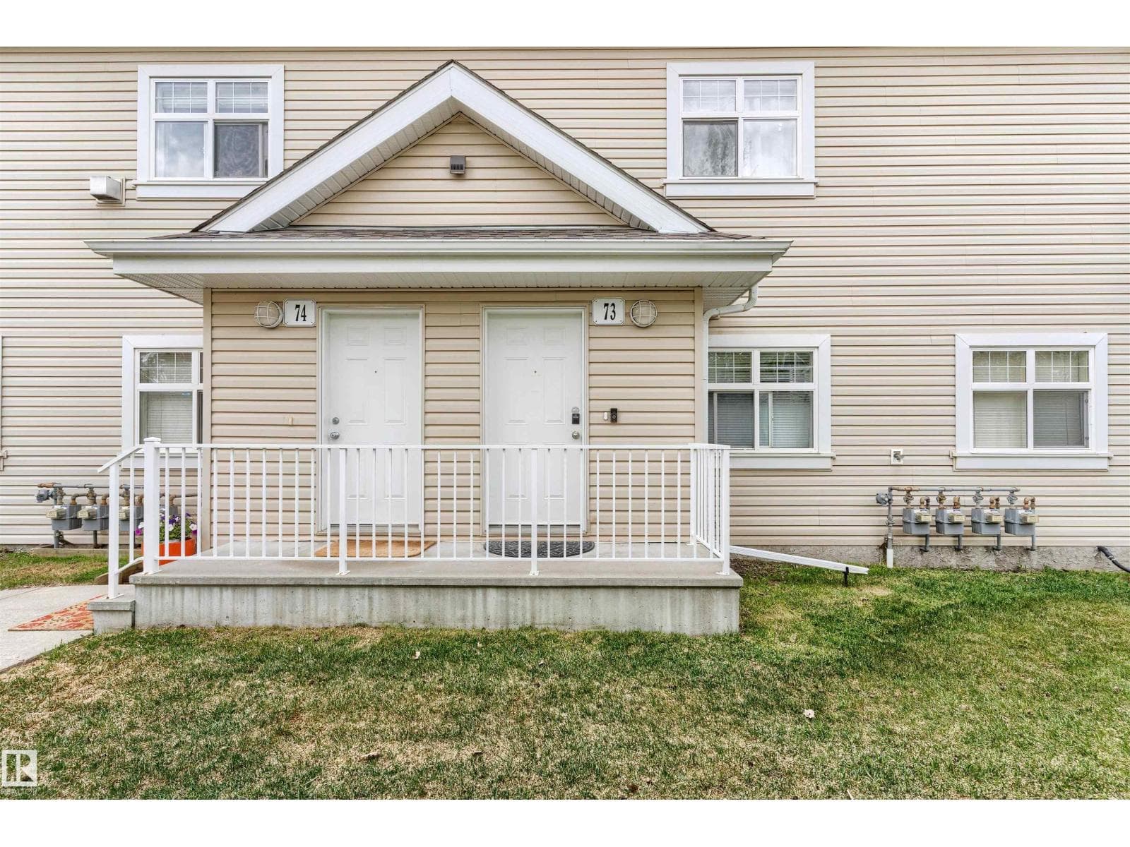 #73 3040 SPENCE WD SW — photo 3