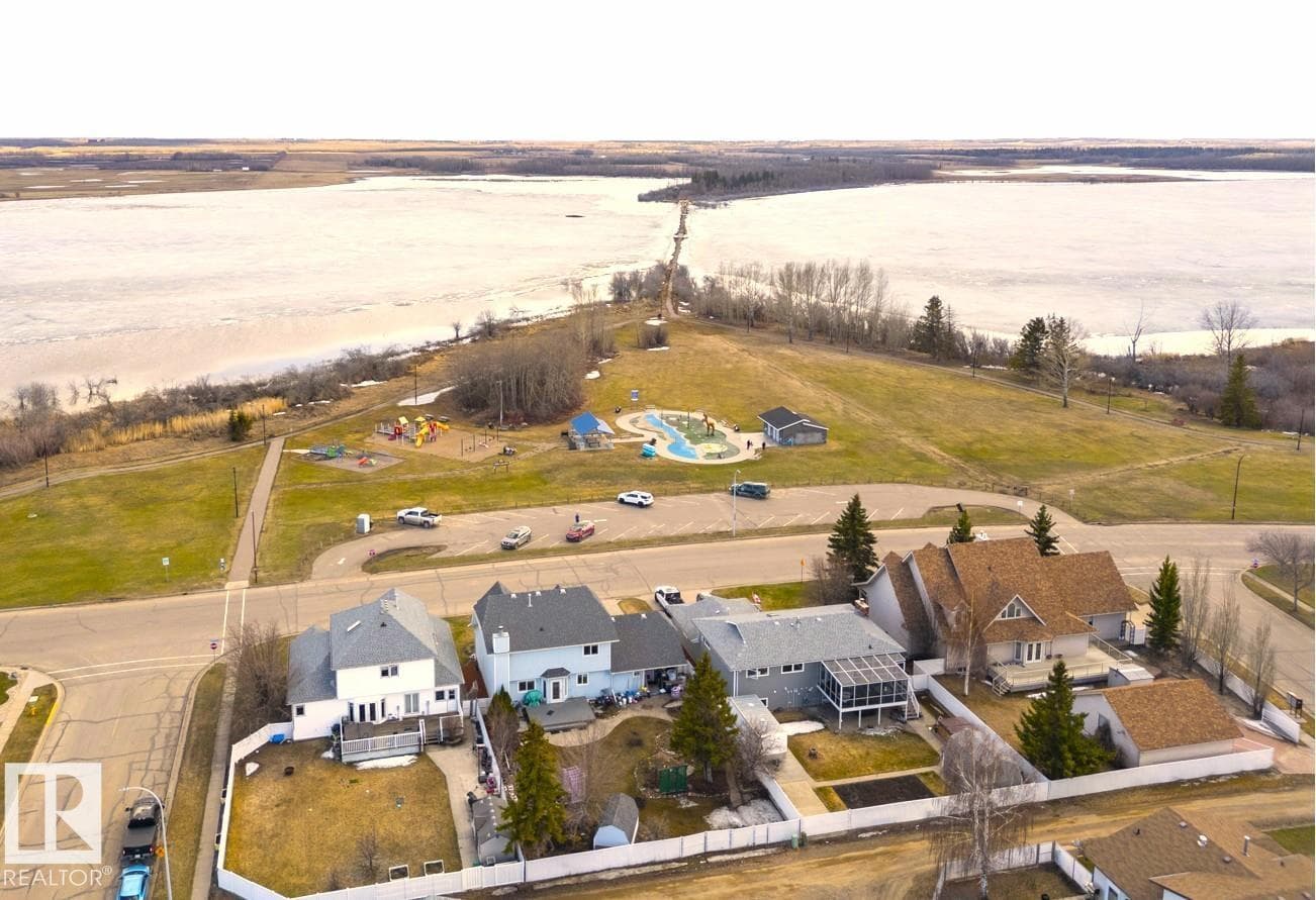 4003 LAKESHORE DR — photo 4