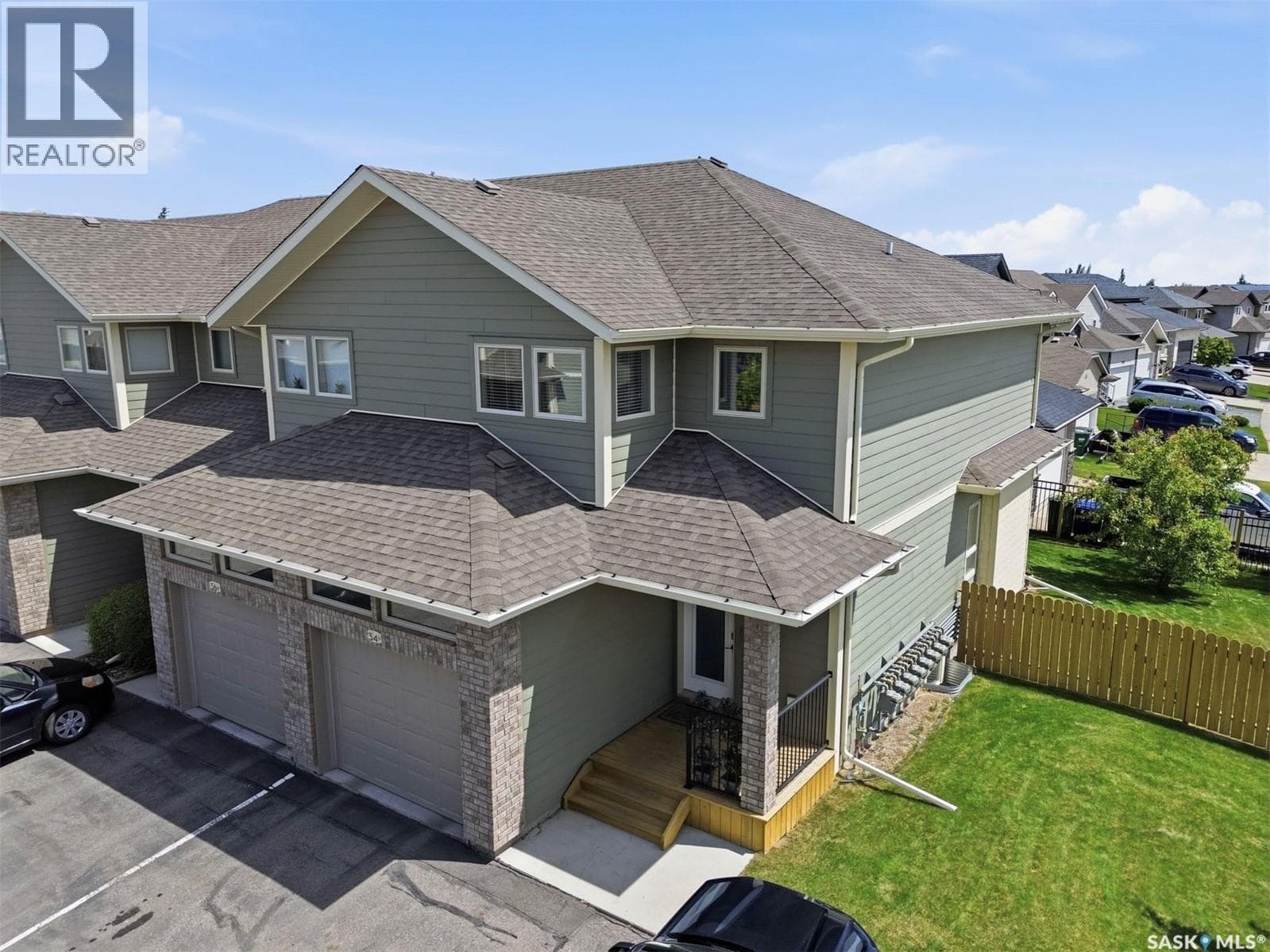 34 1550 Paton CRESCENT