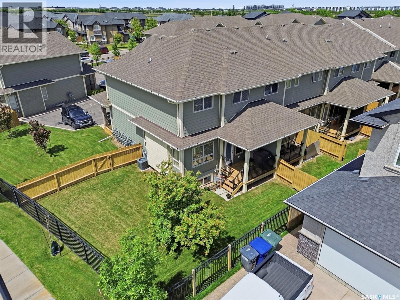 34 1550 Paton CRESCENT — photo 2
