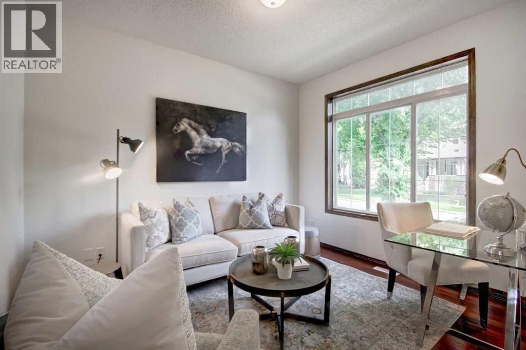 63 Elgin Drive SE — photo 3