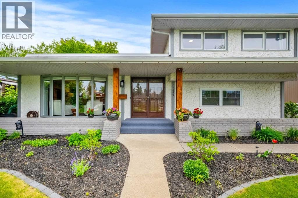 1124 Lake Wapta Way SE — photo 4