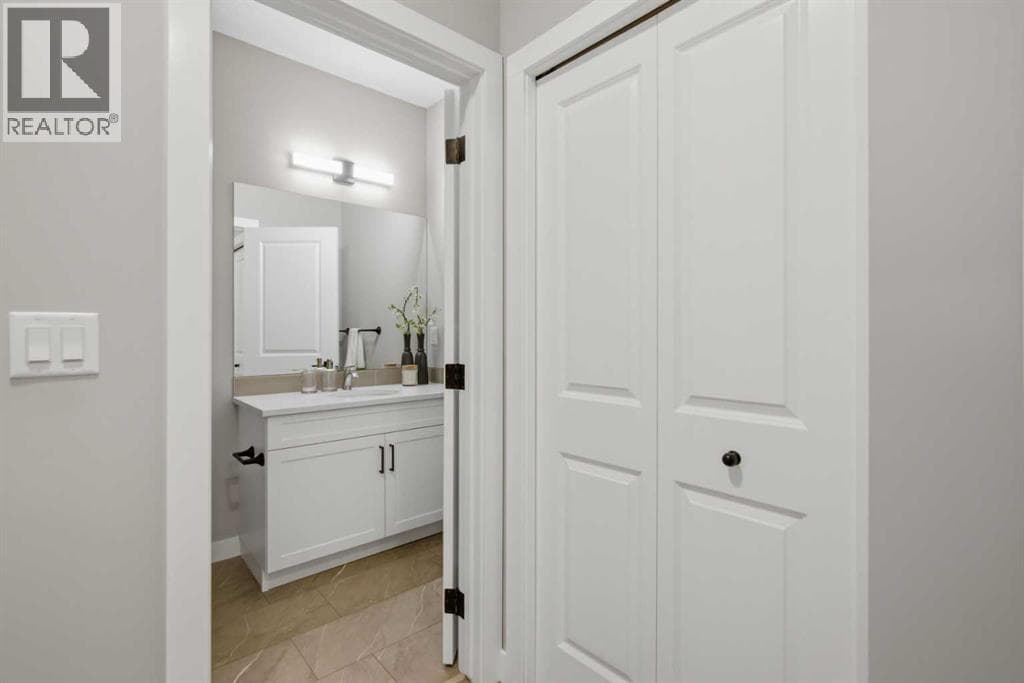 147 Belvedere Crescent SE — photo 5