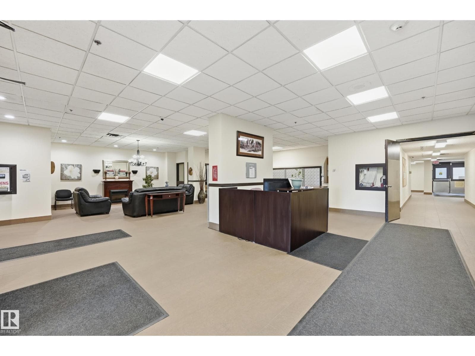 #200 10149 Saskatchewan DR NW — photo 5