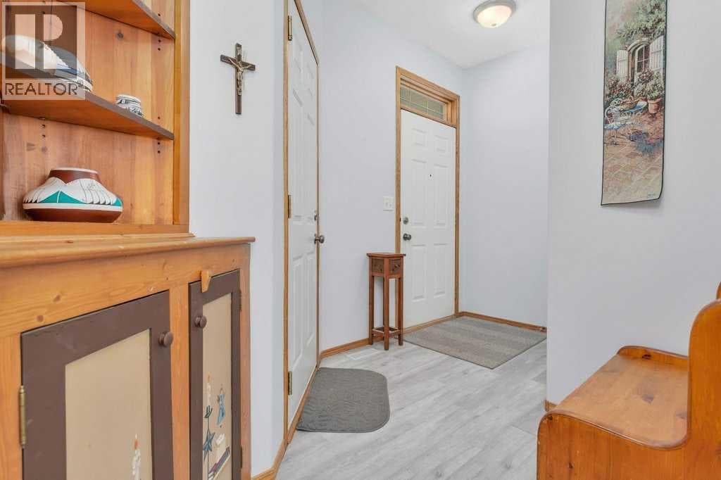 345 Addington Drive — photo 5