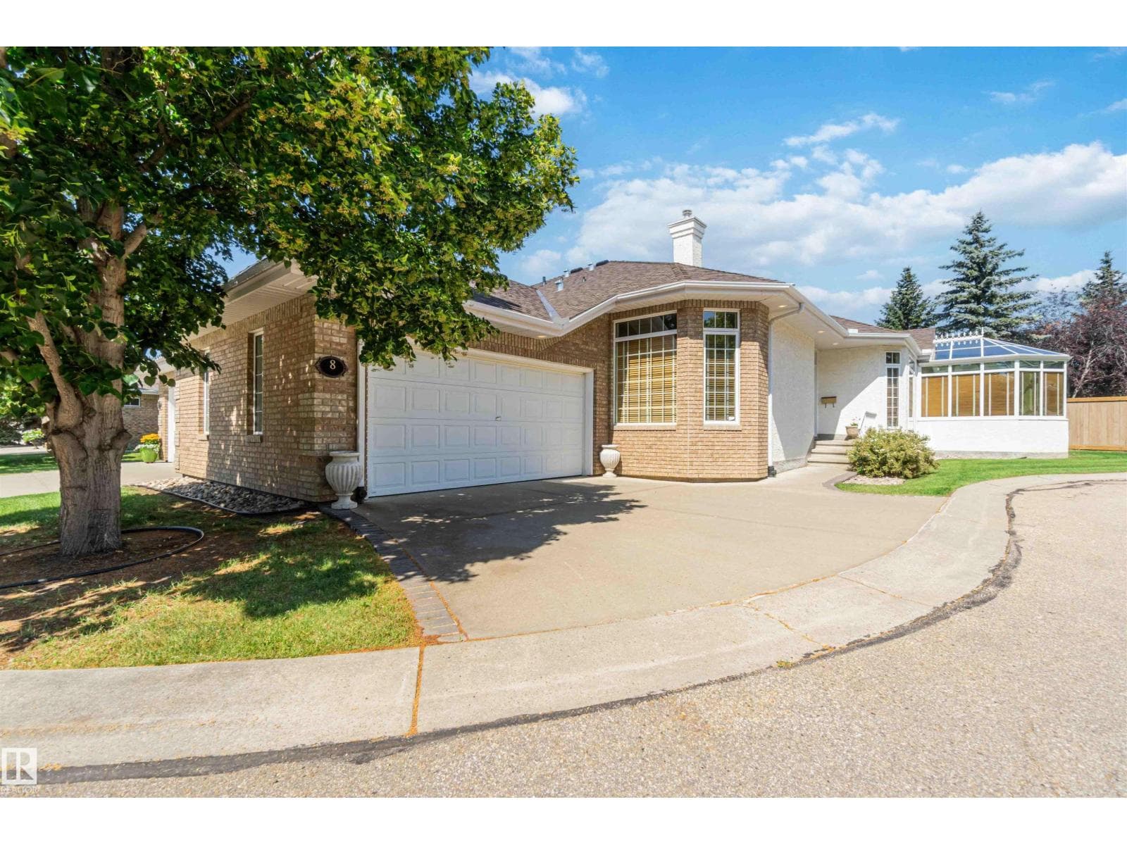8 BUTTERWORTH PT NW — photo 2