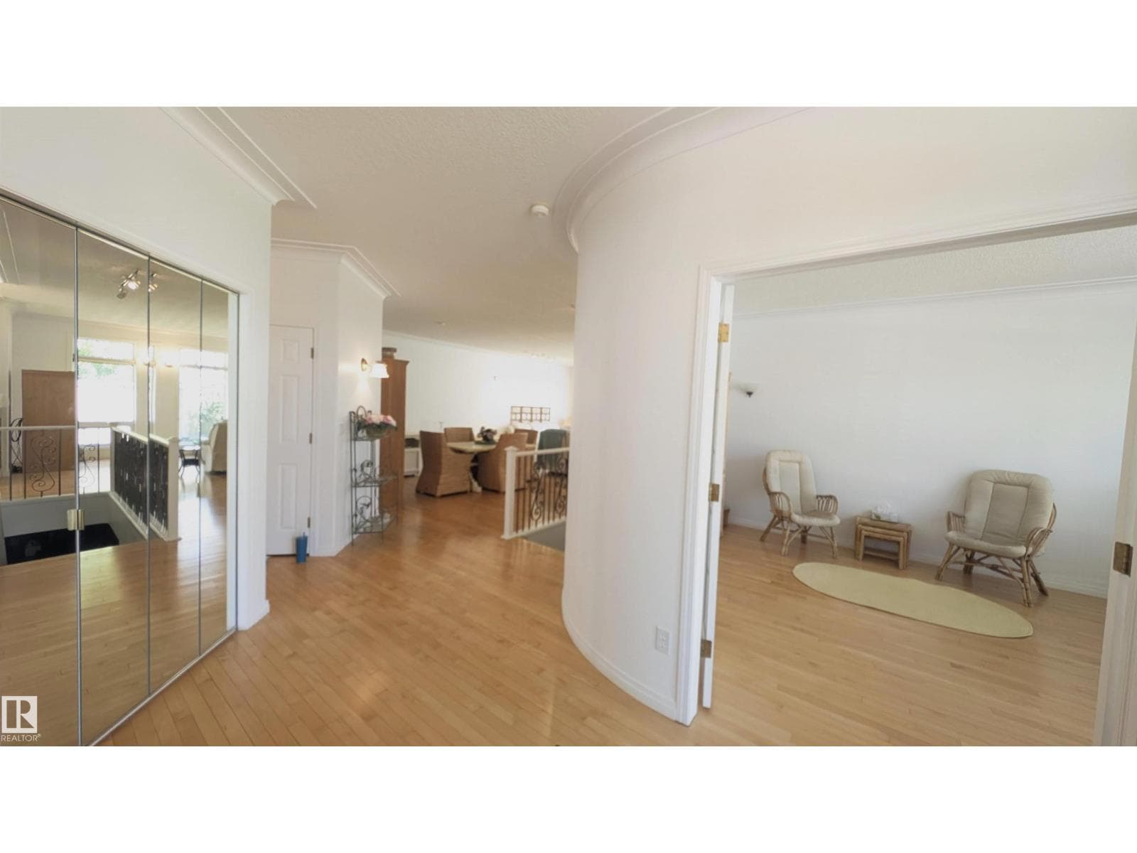 8 BUTTERWORTH PT NW — photo 5