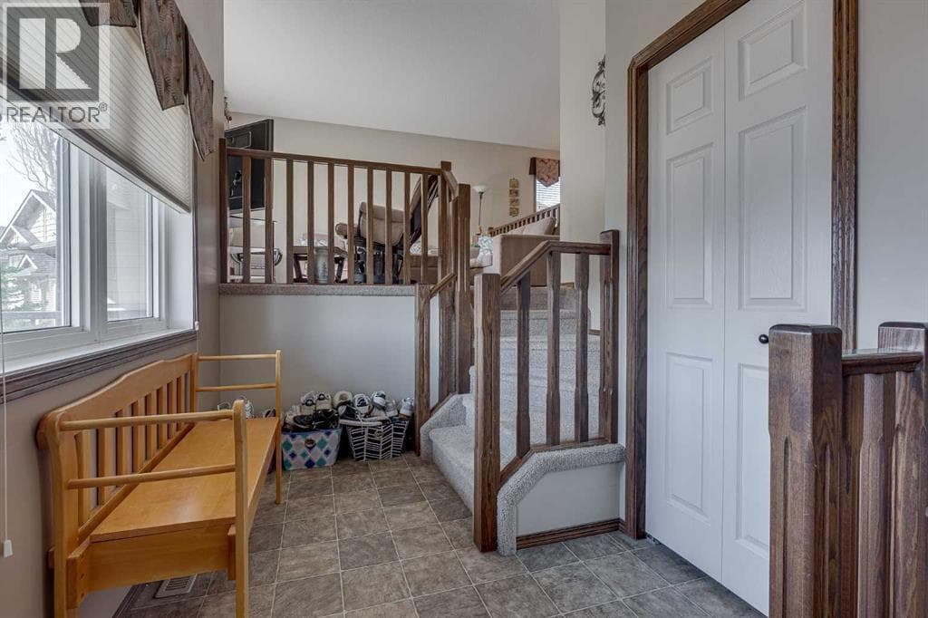 43 Inkster Close — photo 3