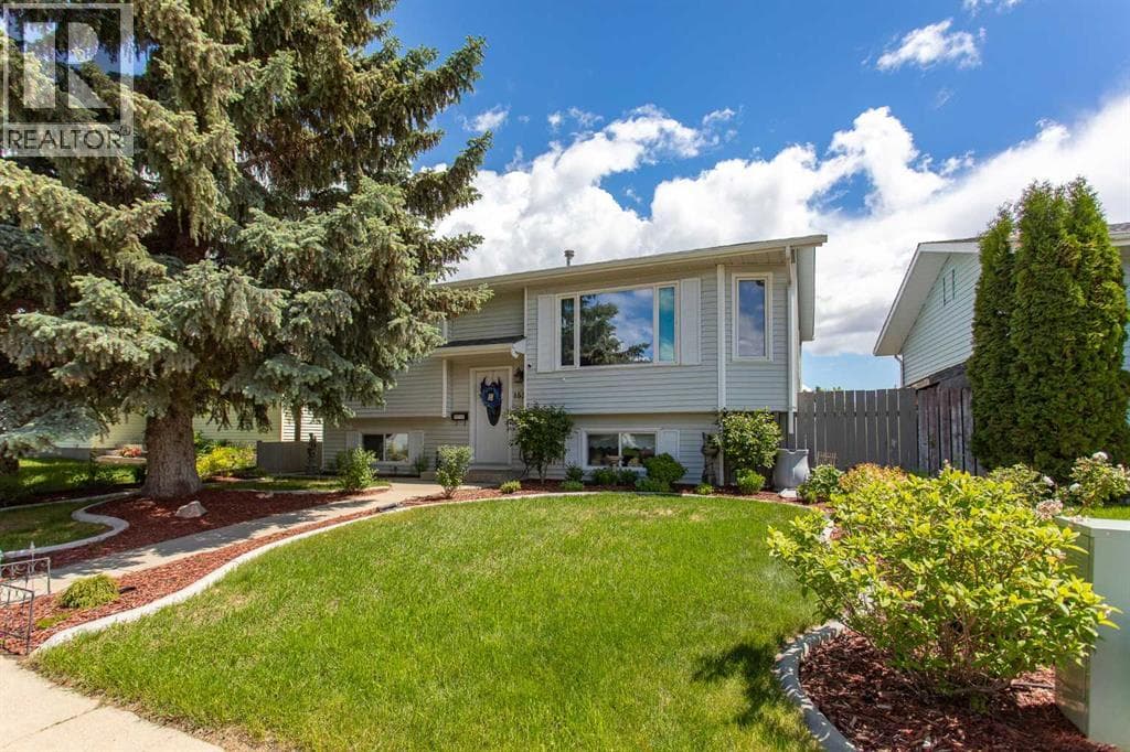 153 Westview Crescent