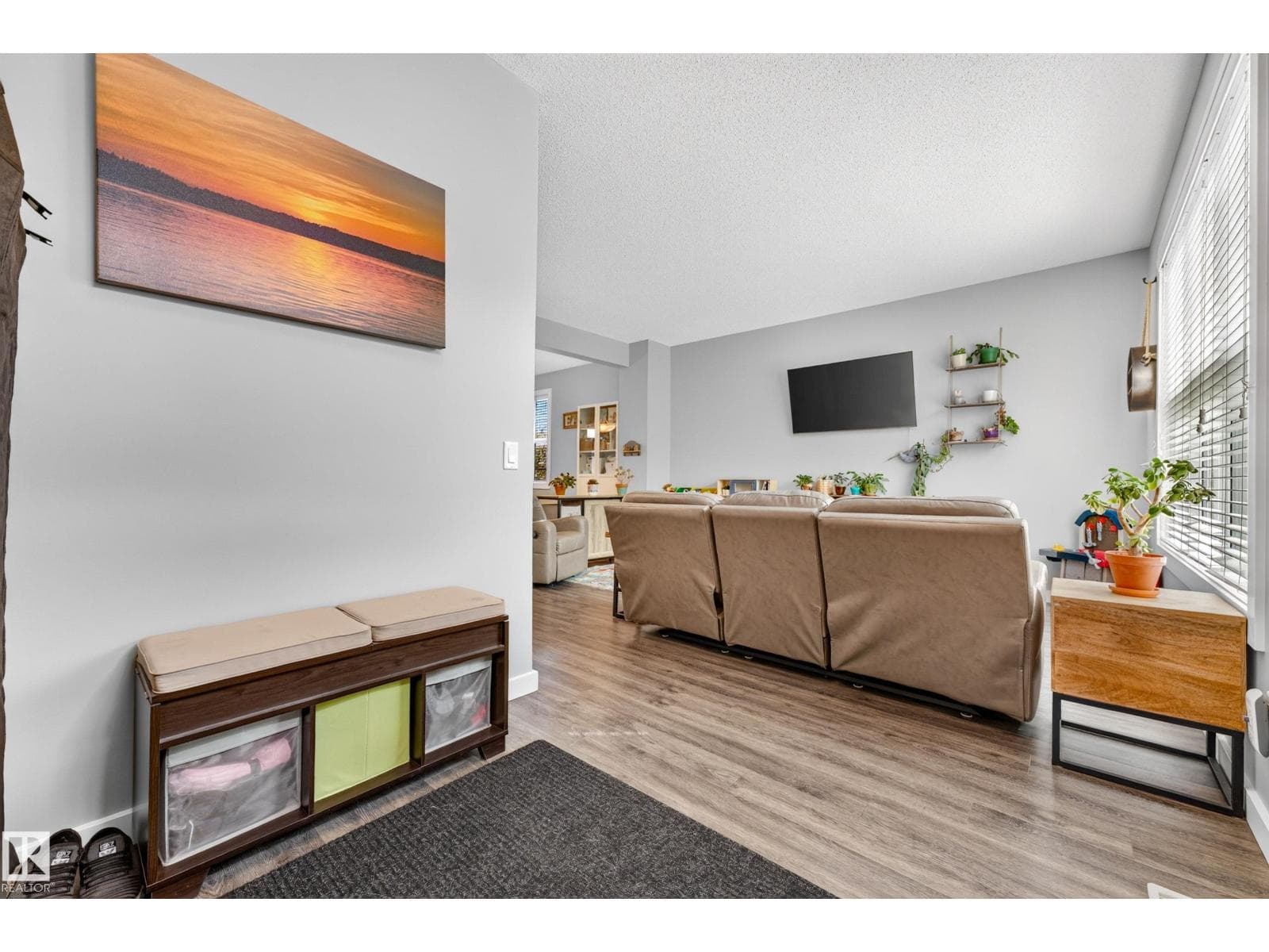 2821 MAPLE WY NW — photo 4