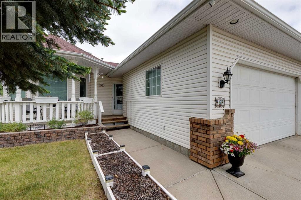 131 Cambria Road — photo 3
