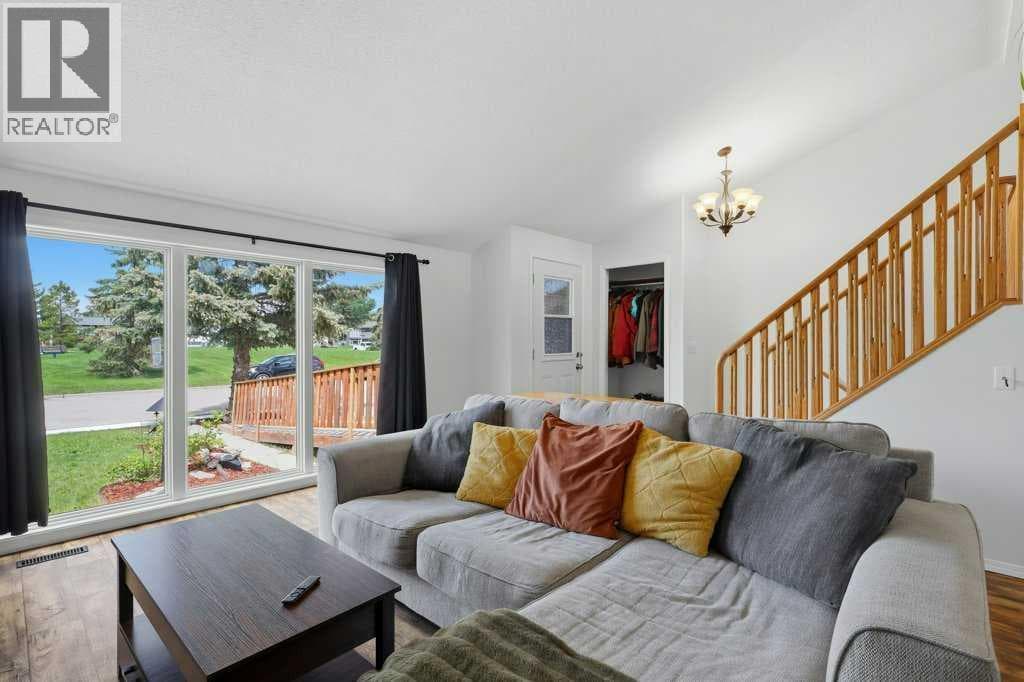 28 Larne Place — photo 3